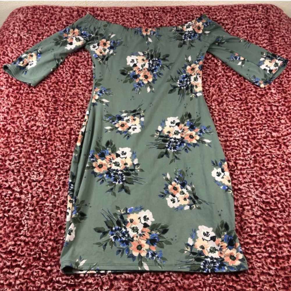 Women’s Charlotte Russe Strapless Dress